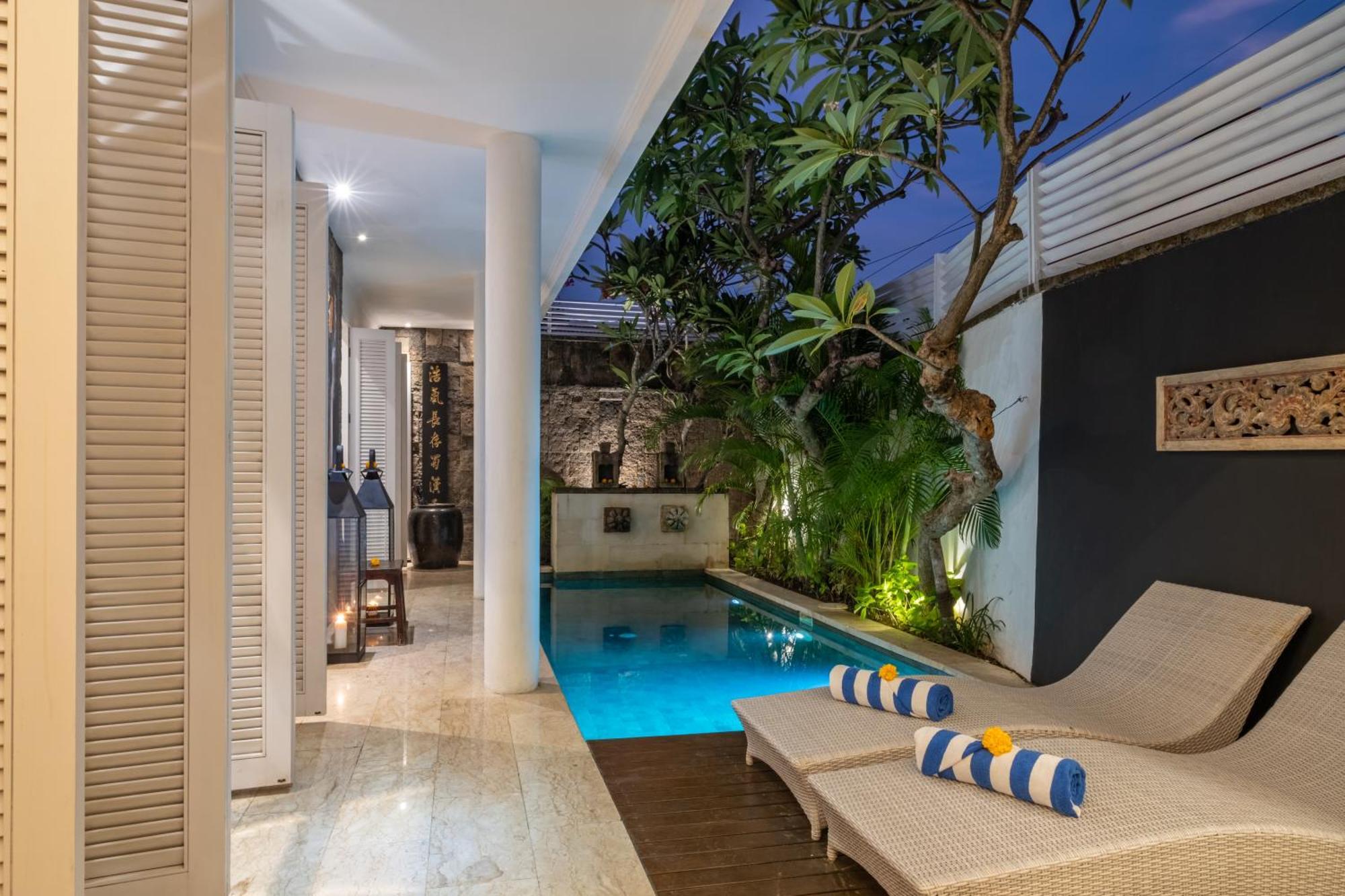 Mosan House - Unique Art-Filled Gem In Perfect Location A Short Walk From The Beach Or Seminyak Square Including Ac Office For Remote Working 외부 사진