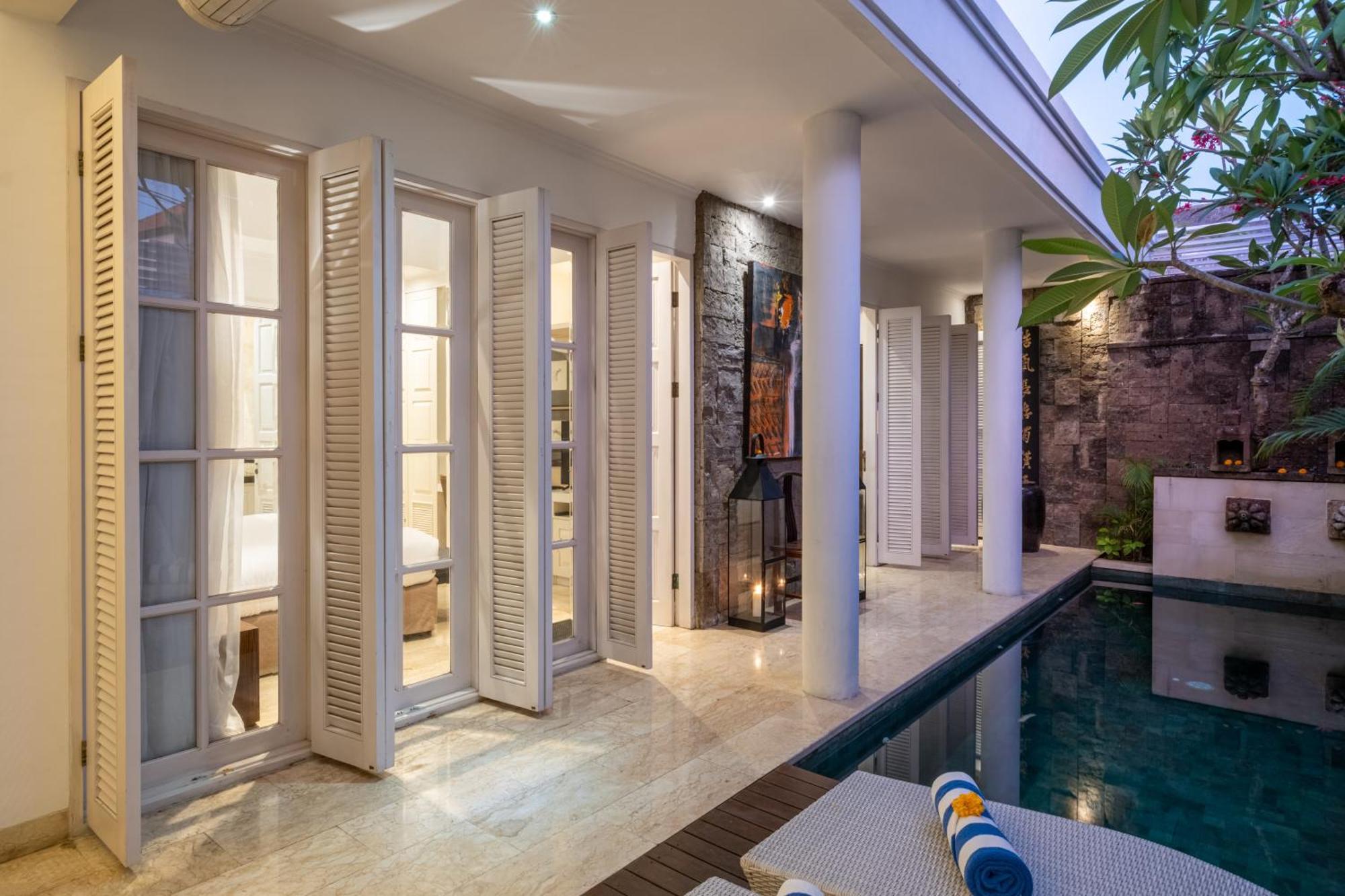 Mosan House - Unique Art-Filled Gem In Perfect Location A Short Walk From The Beach Or Seminyak Square Including Ac Office For Remote Working 외부 사진