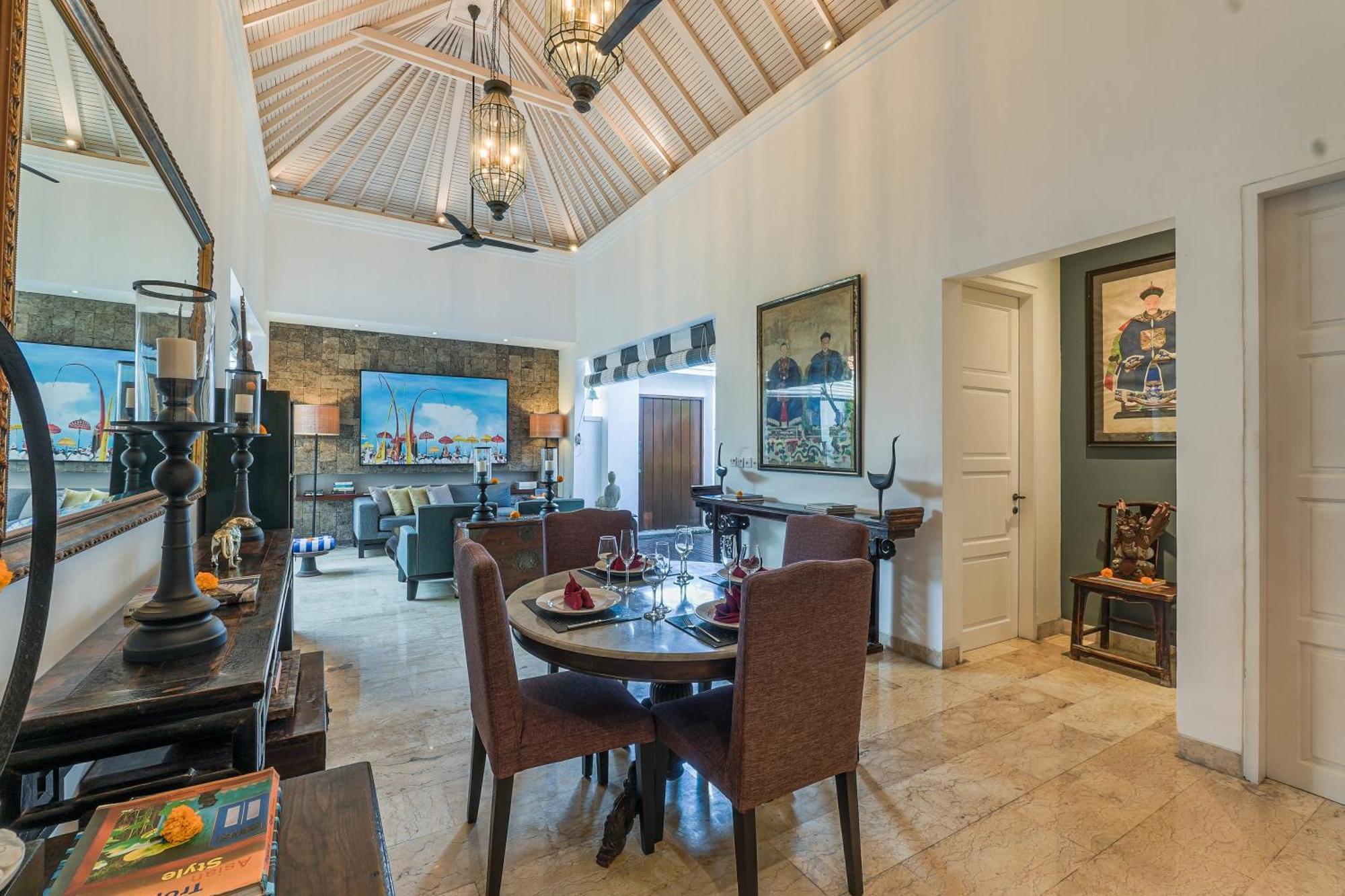 Mosan House - Unique Art-Filled Gem In Perfect Location A Short Walk From The Beach Or Seminyak Square Including Ac Office For Remote Working 외부 사진