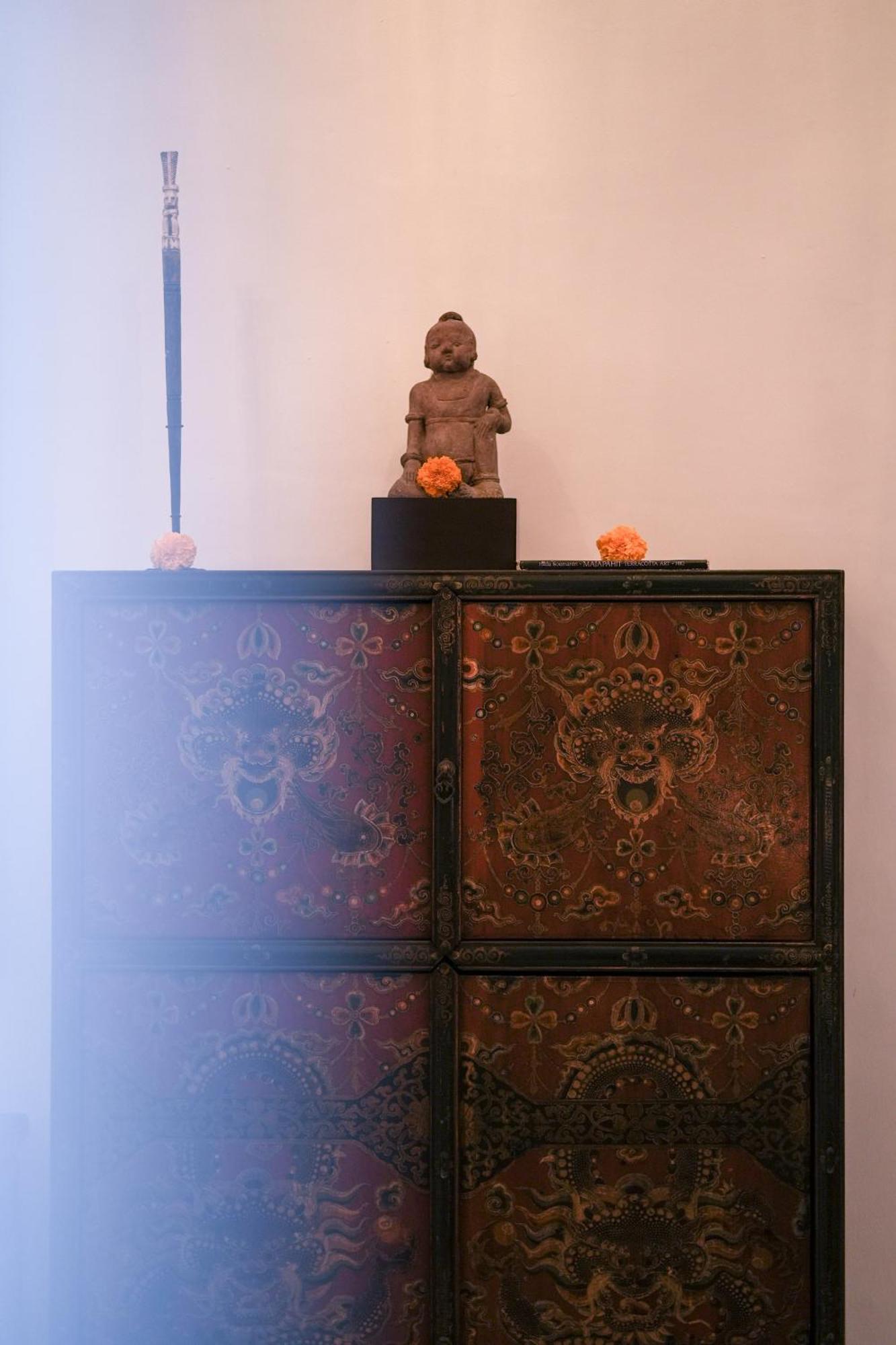 Mosan House - Unique Art-Filled Gem In Perfect Location A Short Walk From The Beach Or Seminyak Square Including Ac Office For Remote Working 외부 사진